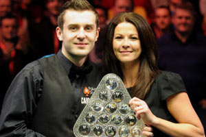 正戳中争议 正戳中争议